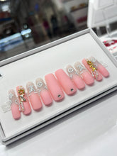 Load image into Gallery viewer, Handmade 1034 | Matte LV Nails