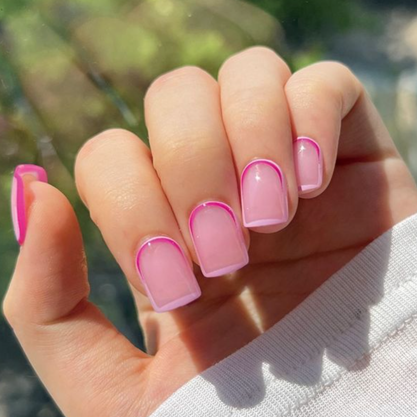 Pink short online acrylic nails