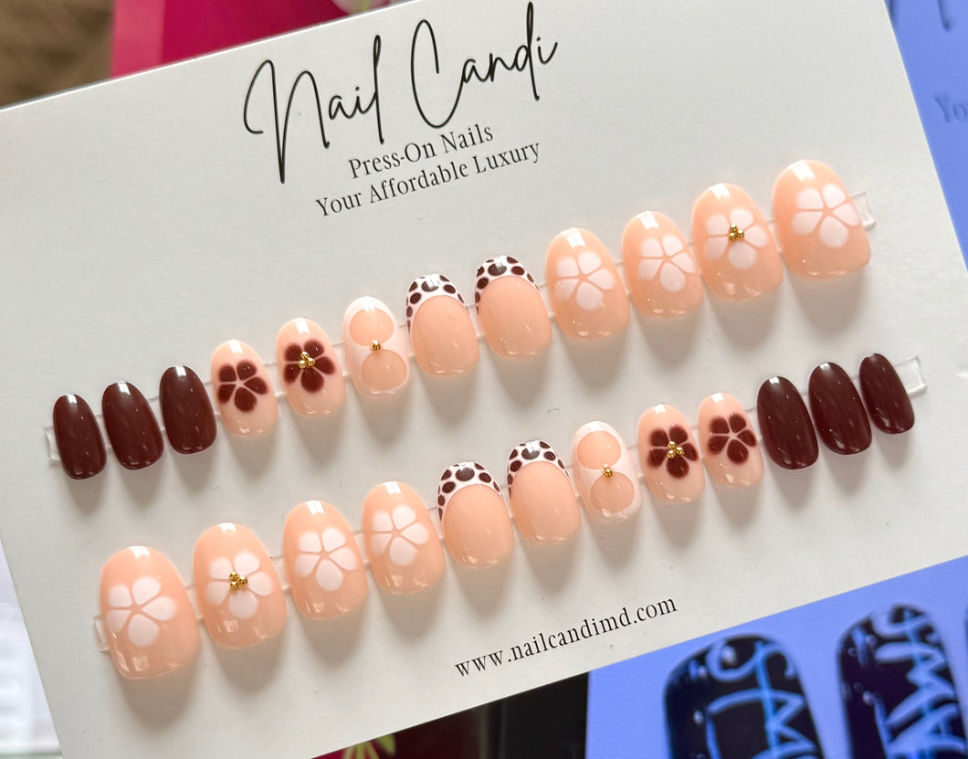 Posy 2 | Short Round Flower Blooming Nails