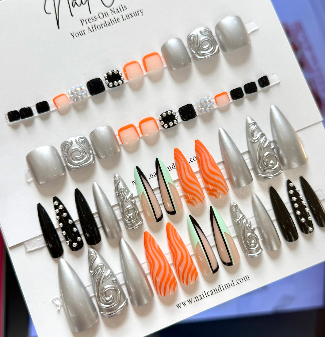 Danaerys | Long Stiletto Neon Silver Chrome Nails