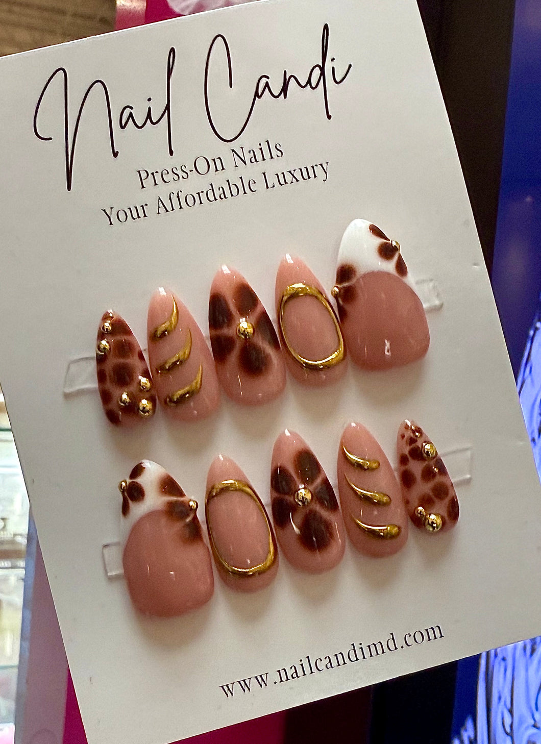 Handmade Medium Stiletto Brown Blooming Flower Nails