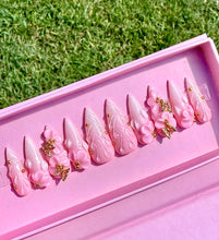 Load image into Gallery viewer, Handmade Long Light Pink Stiletto 3D Flower Nails

