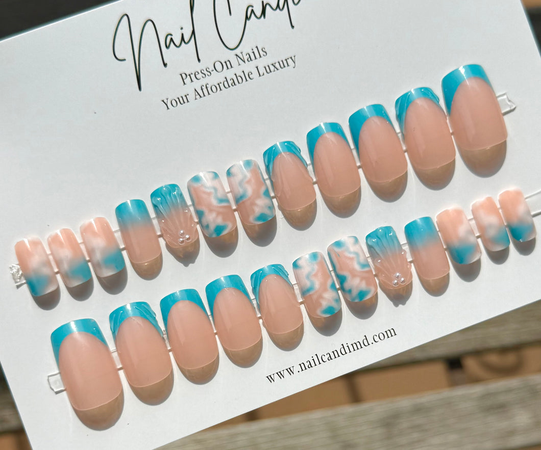 Splash |Medium Square Blue & White 3D Nails