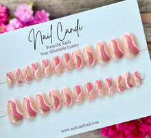 Load image into Gallery viewer, Cielo | Short Round Pink Swirl Nails
