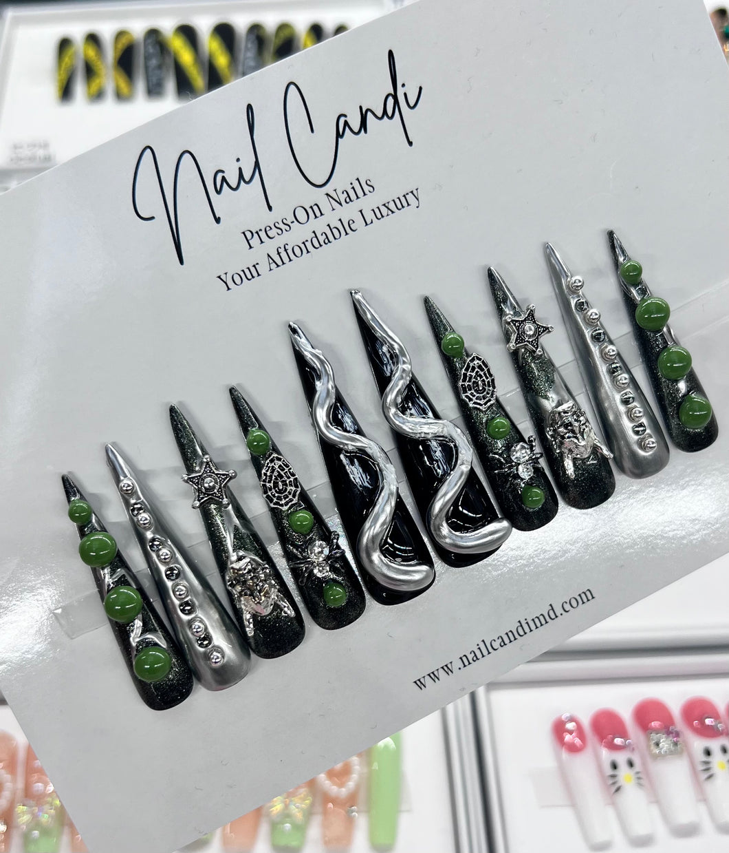 Handmade 3XL Green Stiletto Goth Nails