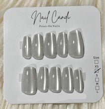 Load image into Gallery viewer, Semi-Handmade Medium Coffin White Frost Cateye Nails
