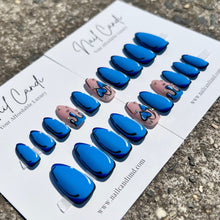 Load image into Gallery viewer, Almond Bright Blue Pop Art | Handmade Almond Shape Gel Nails
