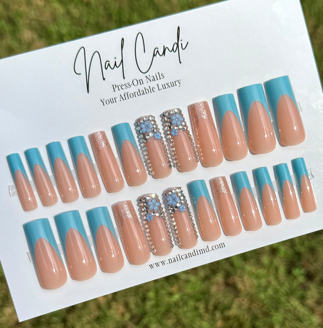 PeriTwinkle | Long Blue Rhinestone & Flower Accent Nails