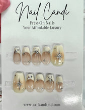 Load image into Gallery viewer, Handmade Medium Cream French Nails
