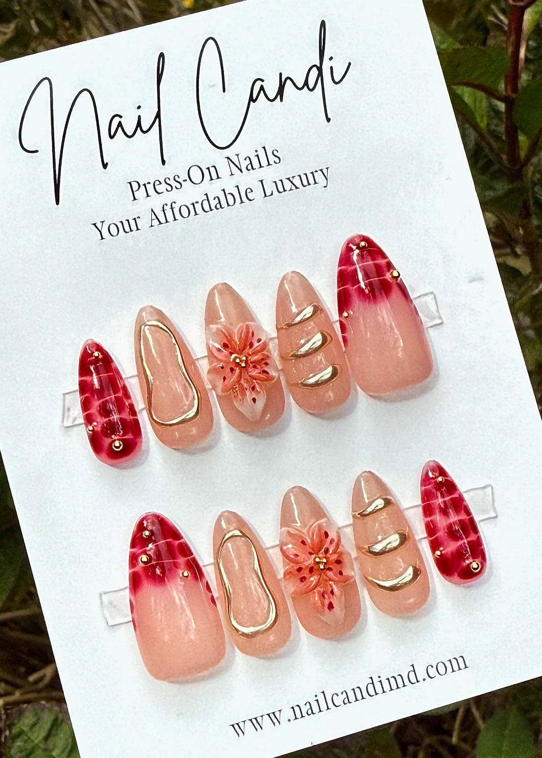 Handmade Medium Almond Magenta & Gold Chrome Nails