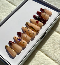 Load image into Gallery viewer, Handmade 1050| Long Stiletto Burgundy Love Nails
