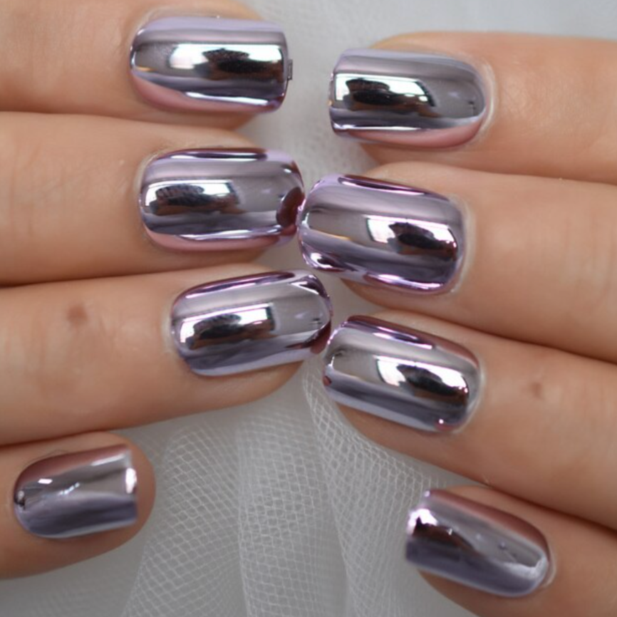 Lilac Chrome | Short Lilac Chrome Nails