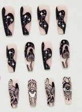 Load image into Gallery viewer, Siobhan | Black White Design Nails
