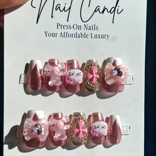 Short Pink Hello Kitty Nails; Hello Kitty Press-Ons