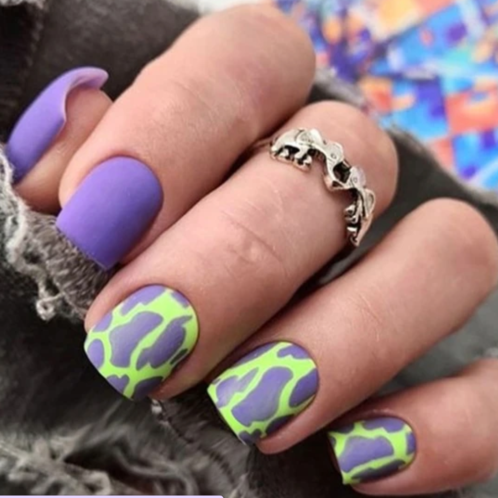 Spaz | Short Square Purple & Lime Green Accent Nails