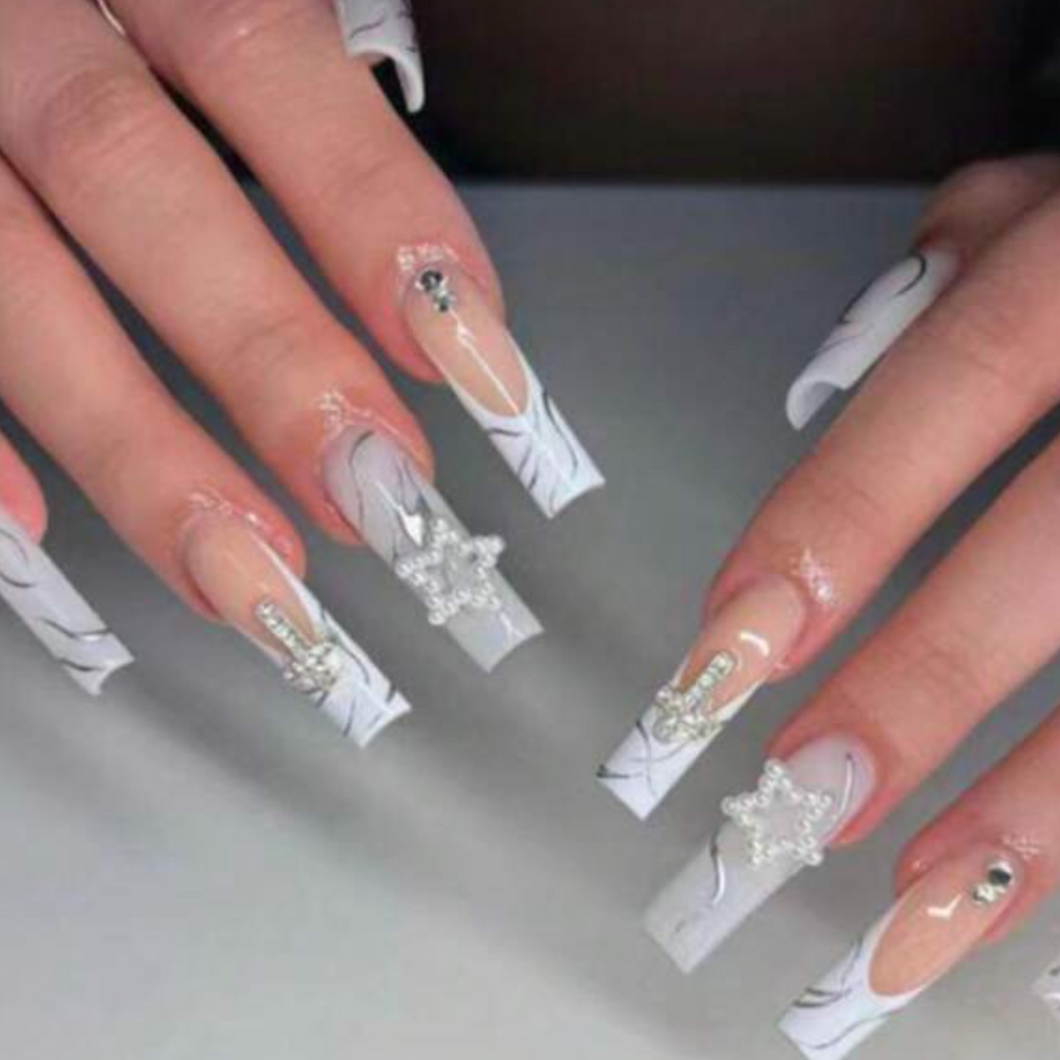 Stardust | Extra Long White Grey Square Nails