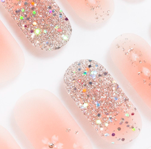 Load image into Gallery viewer, Daisy Shine Gel Nails
