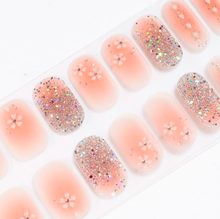Load image into Gallery viewer, Daisy Shine Gel Nails
