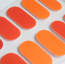Load image into Gallery viewer, Orange Cream Gel Nails
