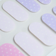Load image into Gallery viewer, Pinks and Blues Gel Nails
